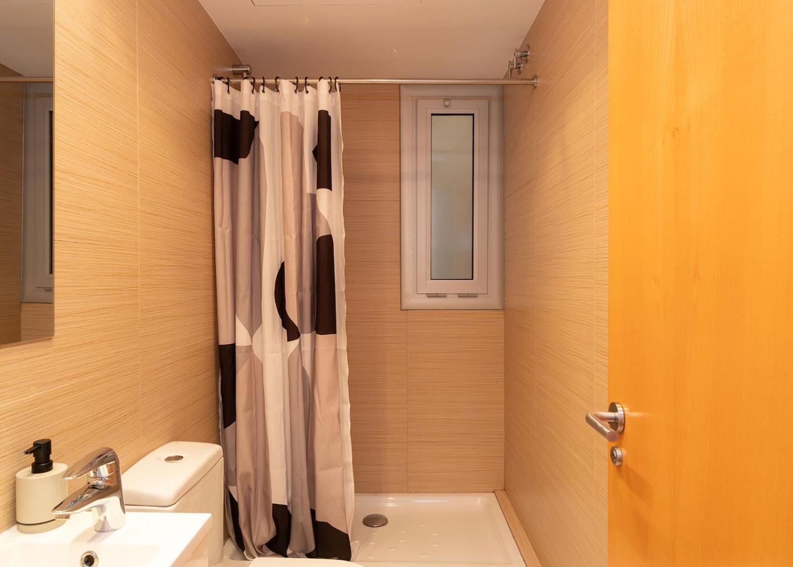 Modern Apartment Near Pl. Espana Barcelona Ngoại thất bức ảnh