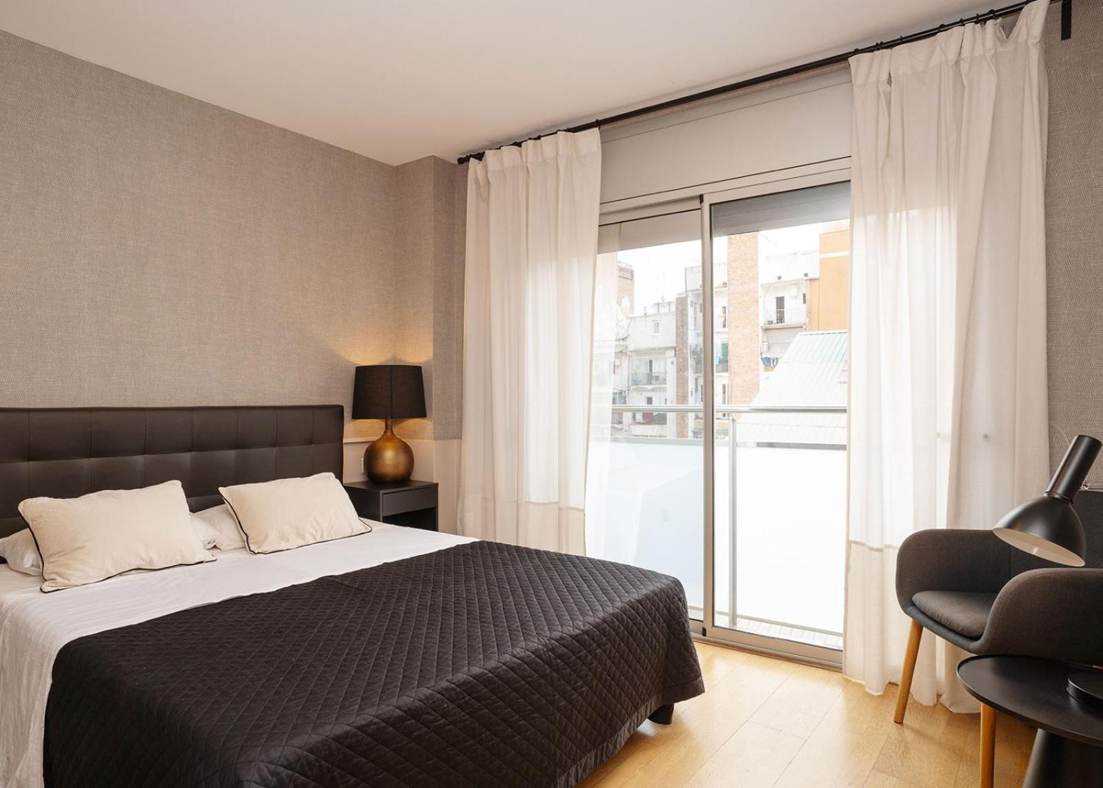 Modern Apartment Near Pl. Espana Barcelona Ngoại thất bức ảnh